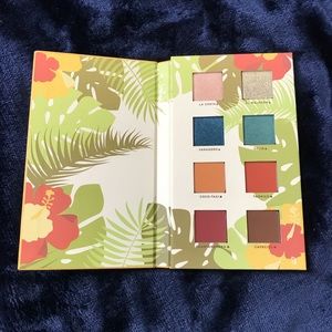 🌸NWT Alamar Reina Del Caribe Eyeshadow Palette🌸